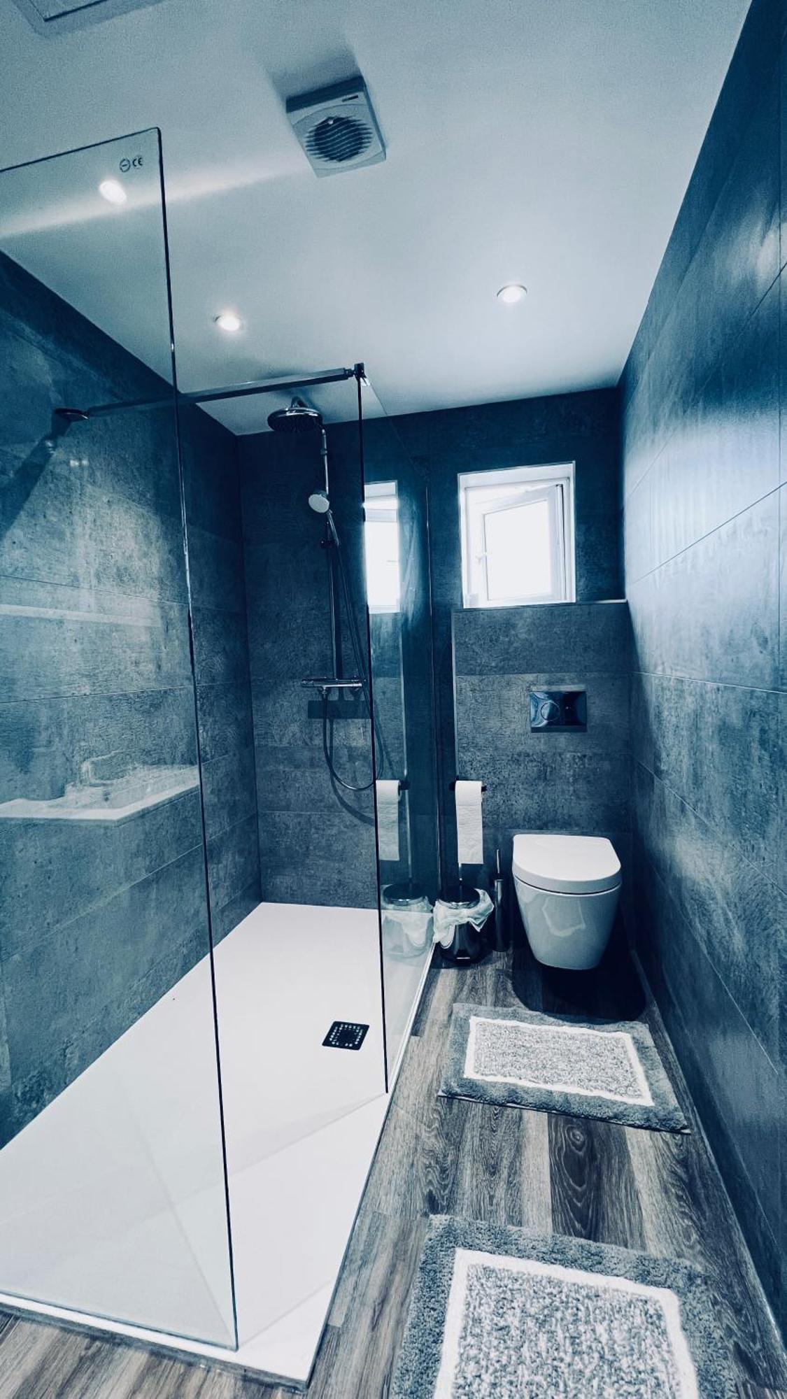 Deluxe 2 Bedroom Apartment Sheffield Bagian luar foto