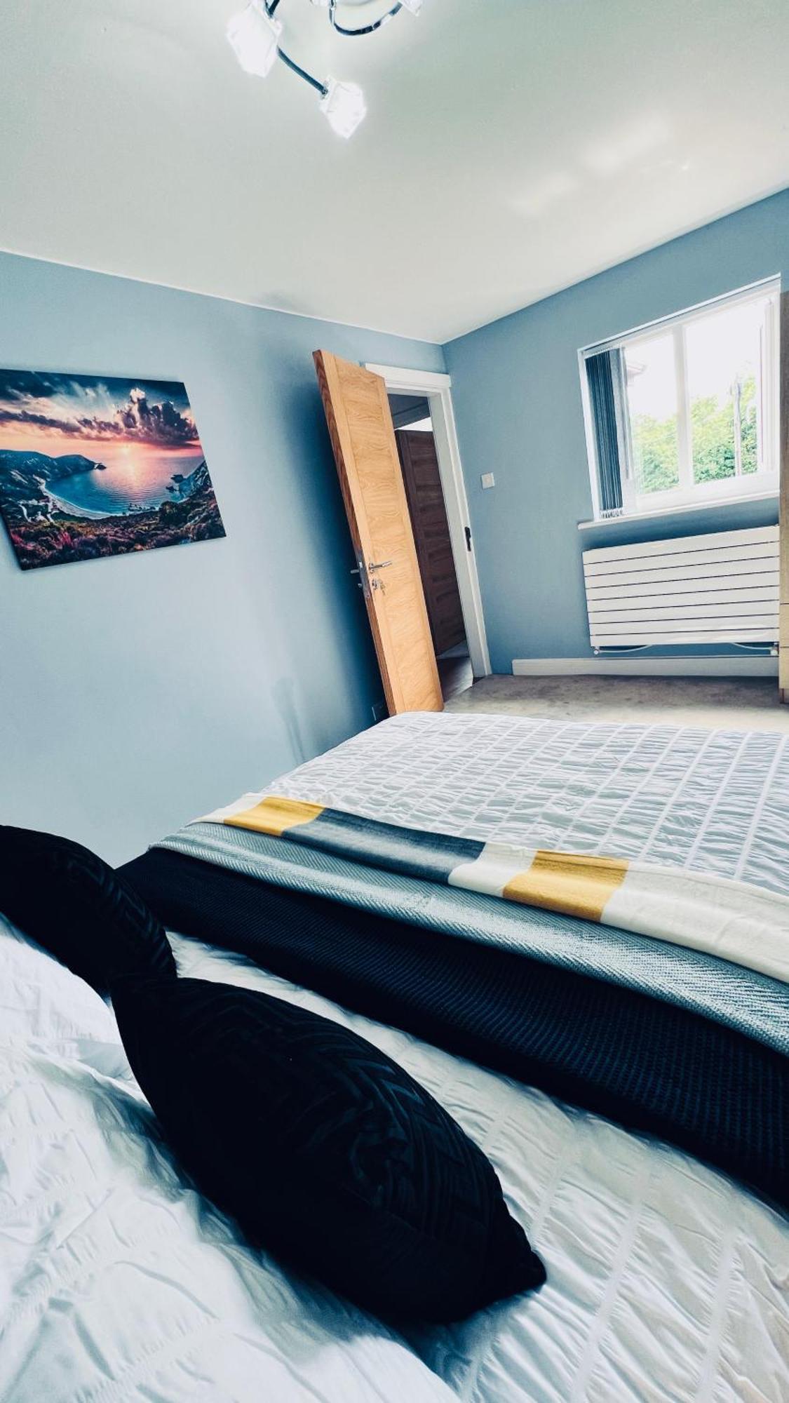 Deluxe 2 Bedroom Apartment Sheffield Bagian luar foto
